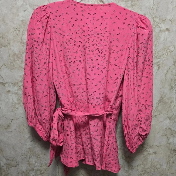 GAP | Wrap Around Blouse | 3/4 Sleeve | Pink | Size XS | NWT - Picture 2 of 7